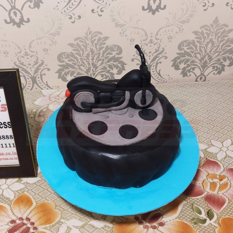 Bike on Tyre Themed Customized Cake