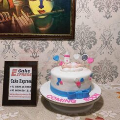 Cute Baby Shower Fondant Cake